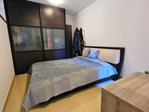 Izdavanje, kuća, 180m², Kalenić Pijaca, Vračar Sve Podlokacije - image 15