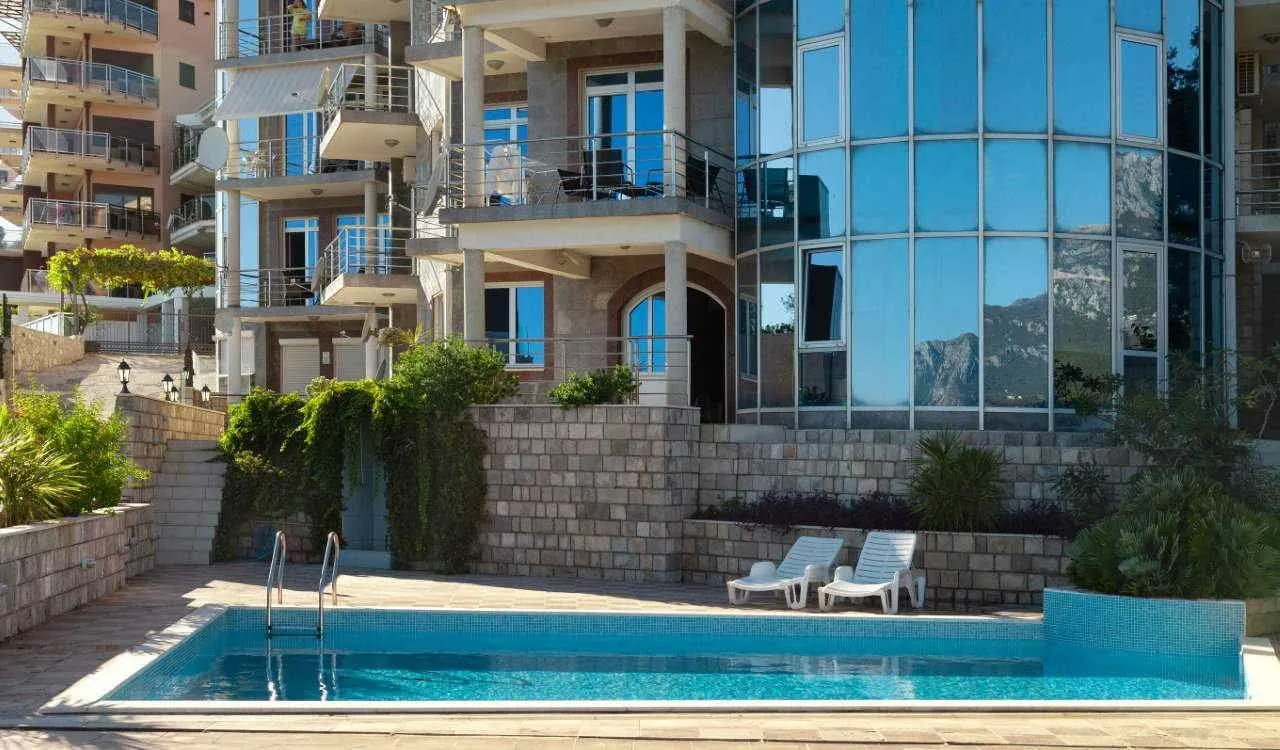 Sale, three bedroom apartment, 129m², Vidikovac, Budva