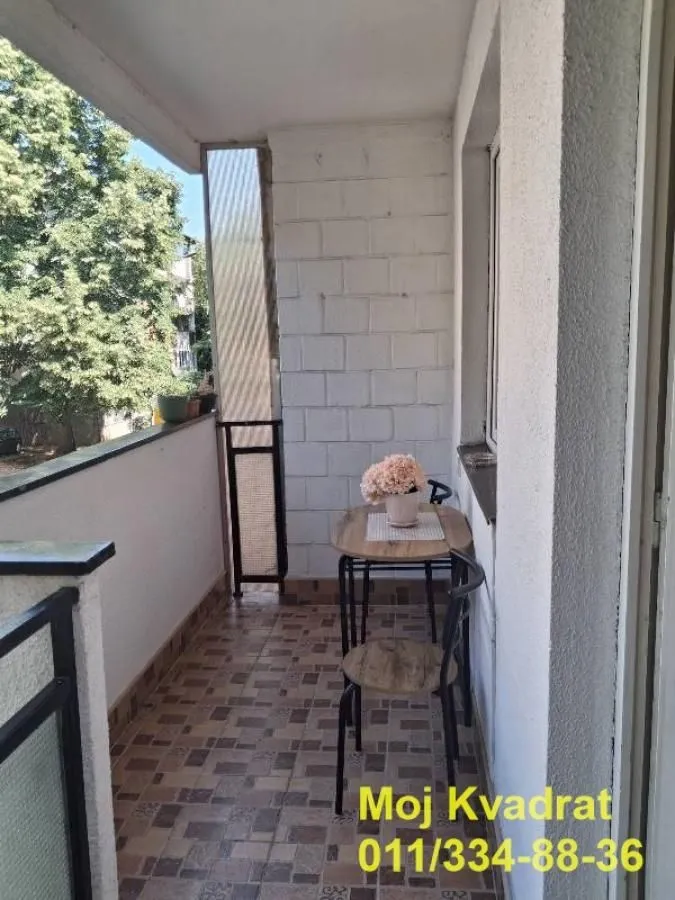 Izdavanje, dvosoban stan, 52m², Karaburma, Palilula Sve Podlokacije