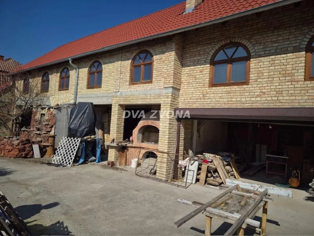 Prodaja, kuća, 151m², Bečej, Novi Sad