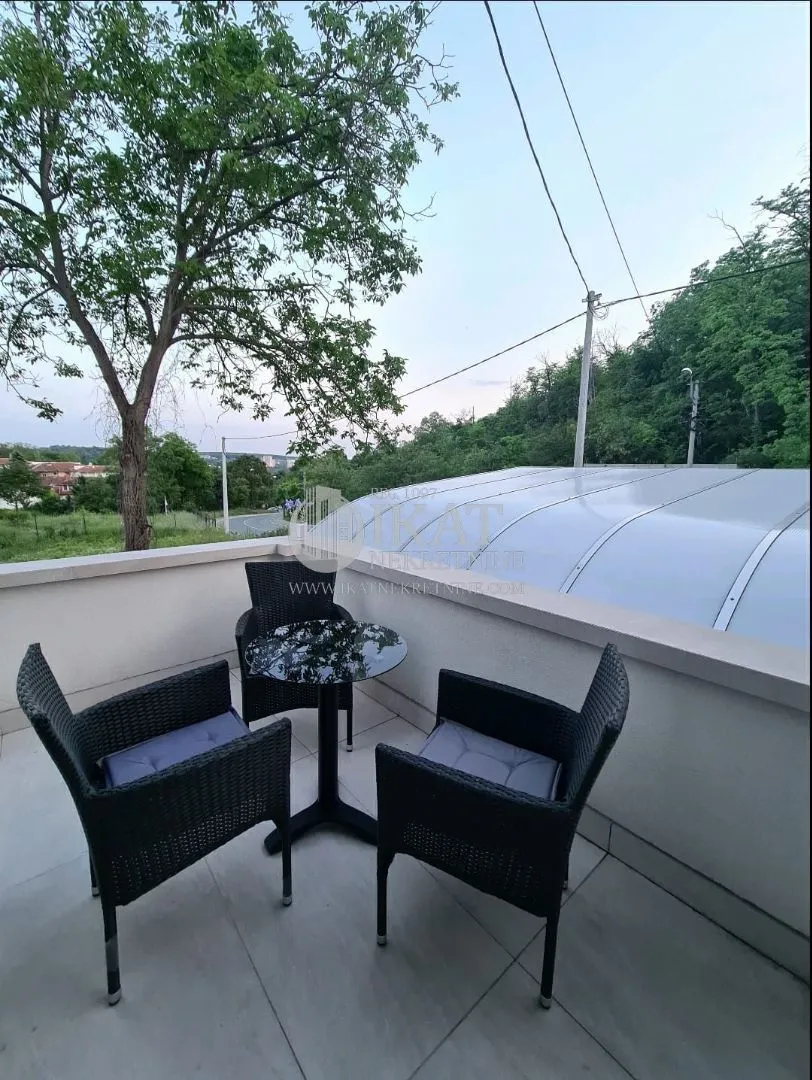 Rent, four bedroom apartment, 160m², Savski Venac, Beograd