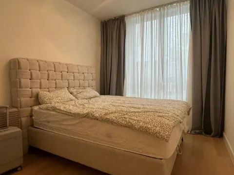 Izdavanje, trosoban stan, 74m², Savski Venac, Beograd - image 15