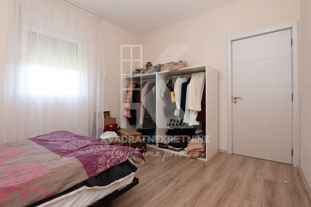Sale, house, 130m², Malo Brdo, Podgorica
