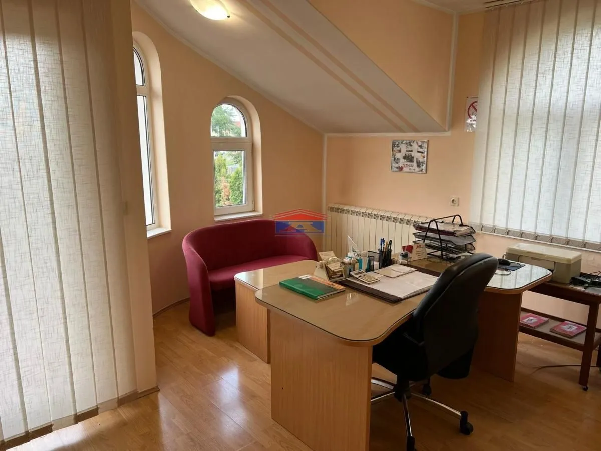 Rent, office space, 180m², Rumenka, Novi Sad Sve Podlokacije