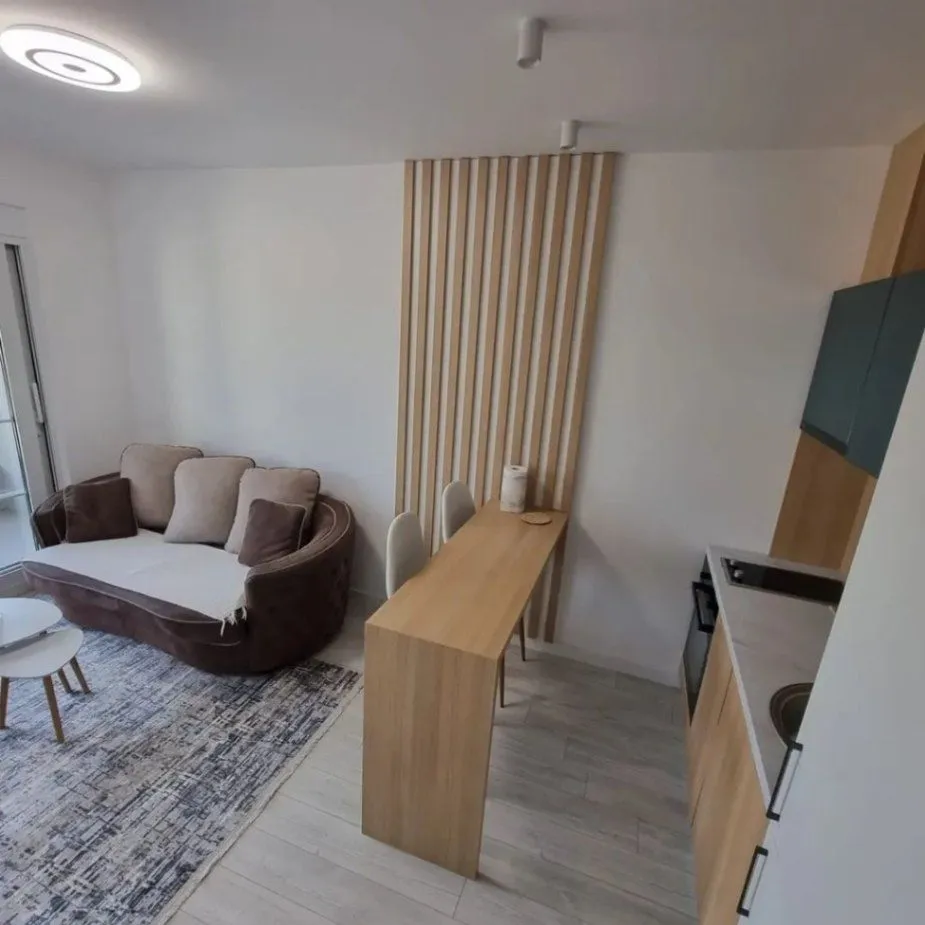 Izdavanje, jednosoban stan, 40m², Gradiošnica, Tivat