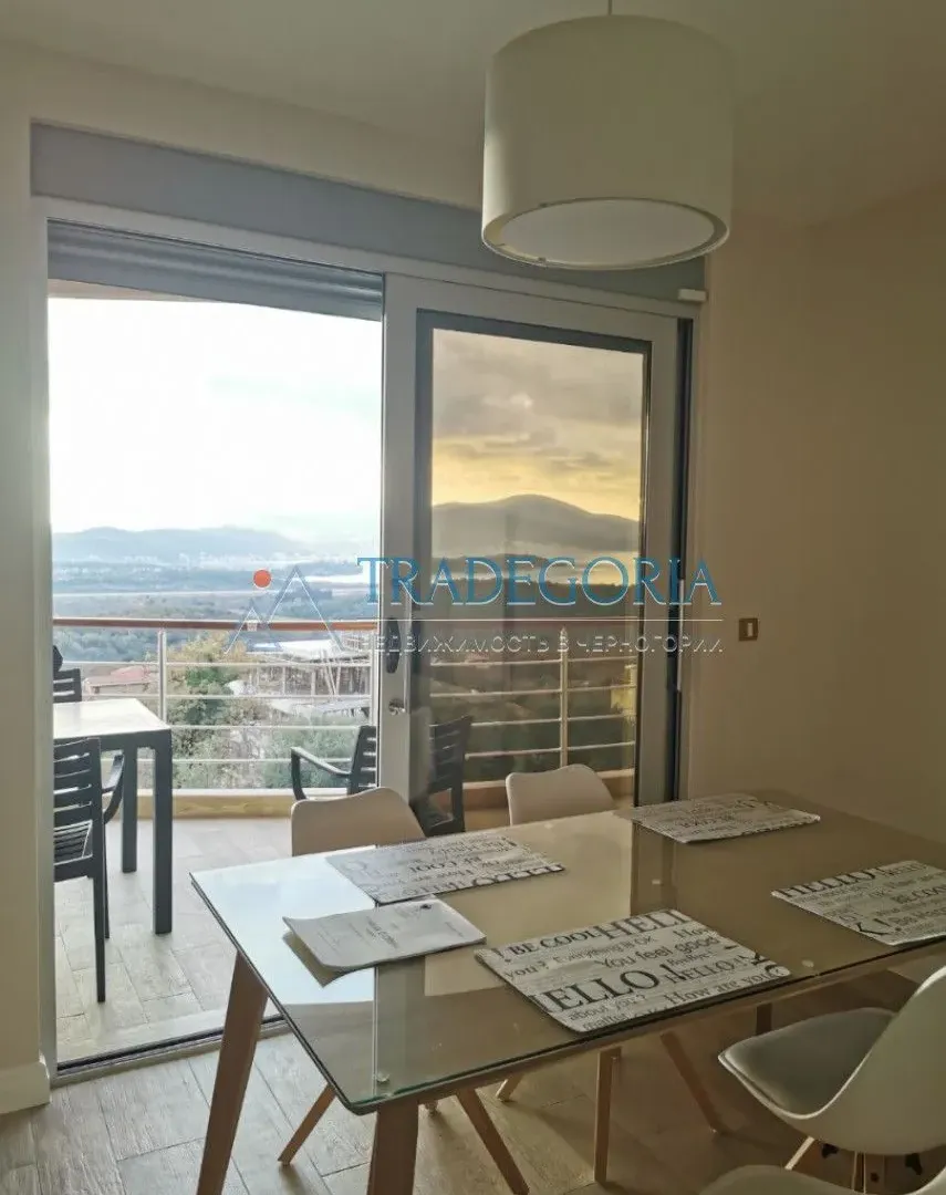 Prodaja, dvosoban stan, 100m², Tivat, Crna Gora