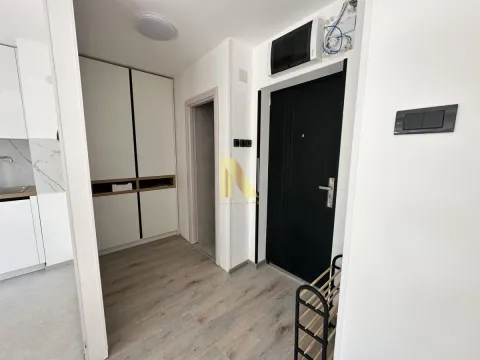 Rent, two bedroom apartment, 43m², Novo naselje, Novi Sad - image 8