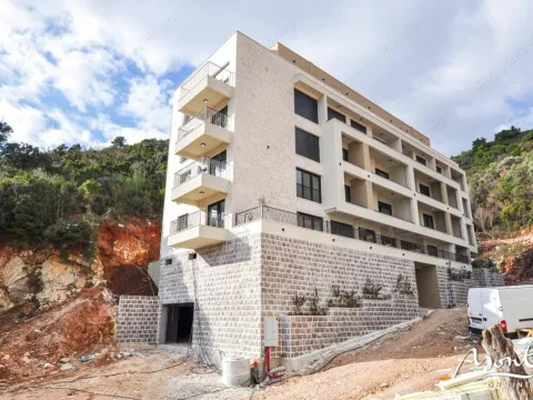 Sale, three bedroom apartment, 146m², Budva, Crna Gora - image 4