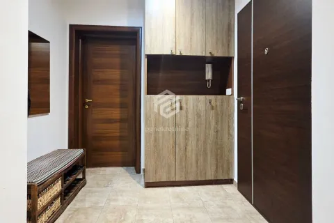 Prodaja, dvosoban stan, 66m², Stari Aerodrom, Podgorica - image 5