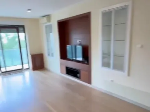 Izdavanje, poslovni prostor, 133m², Liman 3, Novi Sad Sve Podlokacije