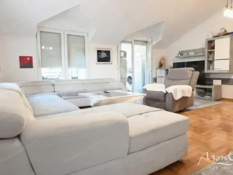 Stan in Donja Gorica