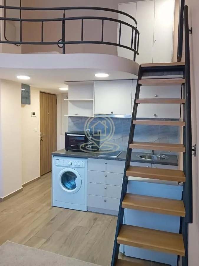 Izdavanje, jednosoban stan, 30m², Salajka, Novi Sad Sve Podlokacije