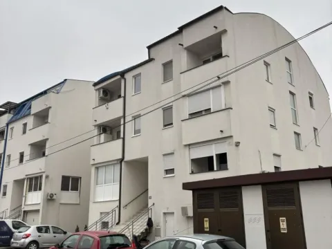 Rent, four bedroom apartment, 80m², Bulbulder, Zvezdara Sve Podlokacije - image 13