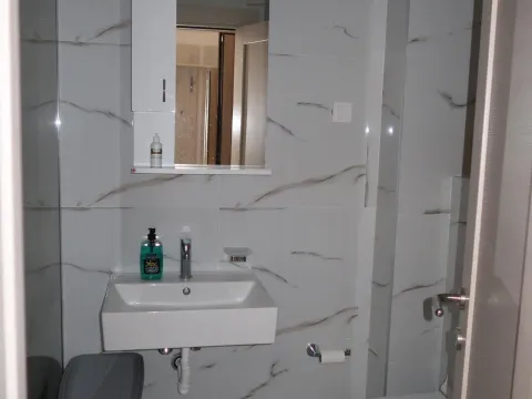 Prodaja, jednosoban stan, 44m², Zabjelo, Podgorica - image 1