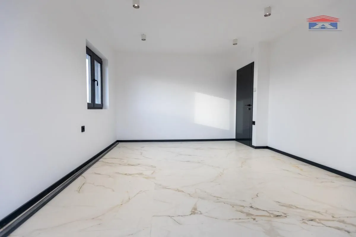 Sale, house, 122m², Veternik, Novi Sad Sve Podlokacije