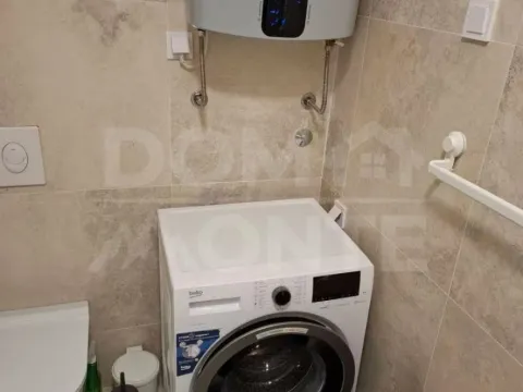 Izdavanje, dvosoban stan, 75m², Tivat, Crna Gora - image 8