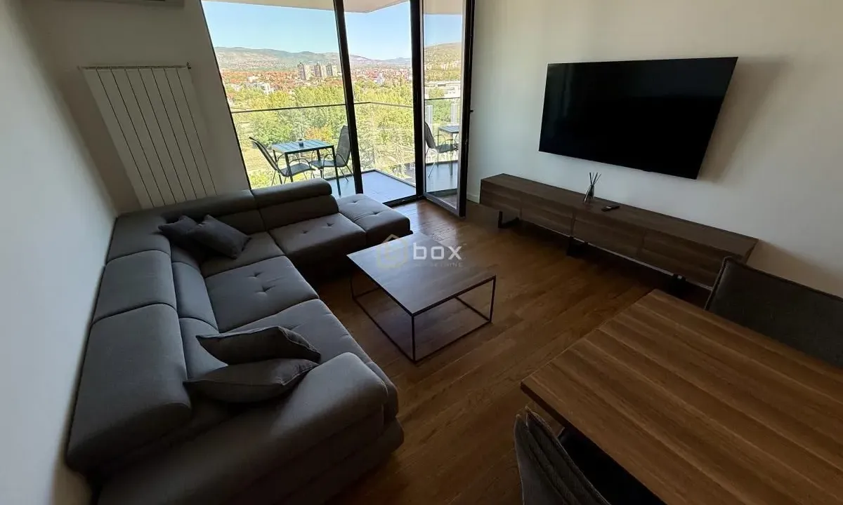 Prodaja, dvosoban stan, 55m², Bulevar, Niš