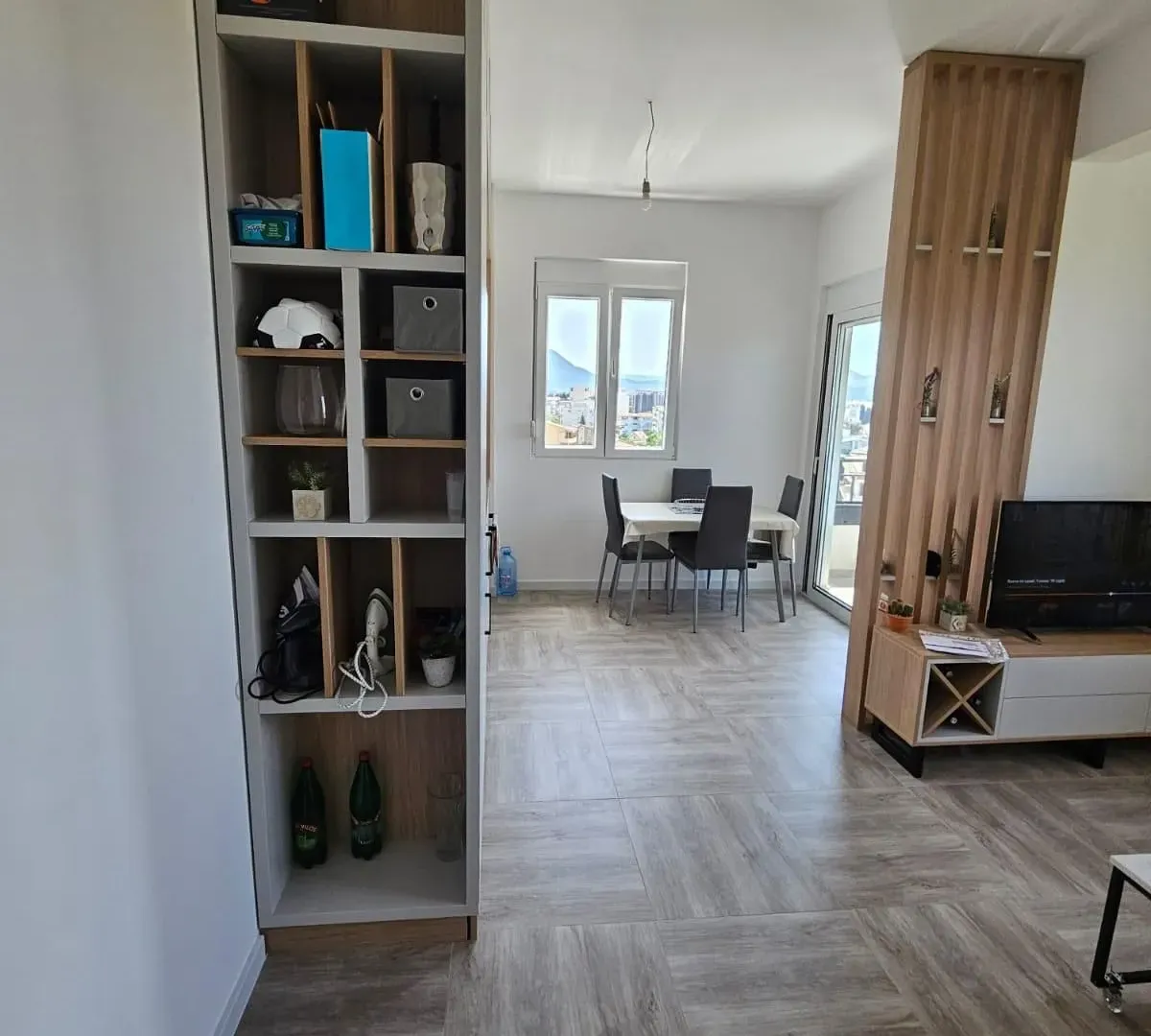 Rent, one bedroom apartment, 43m², Šušanj, Bar