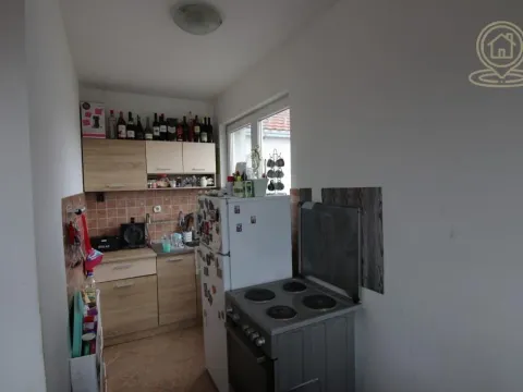 Sale, two bedroom apartment, 76m², Stari Grad, Beograd - image 6