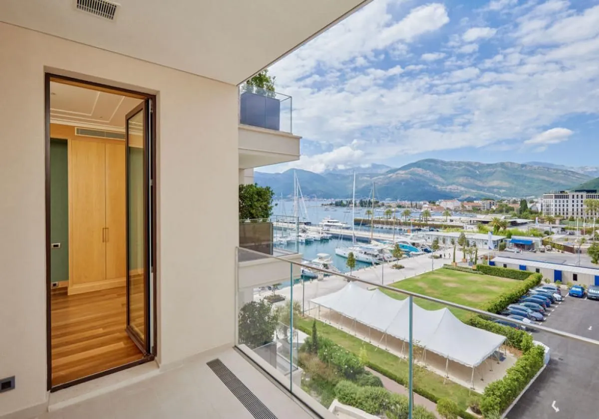Sale, one bedroom apartment, 77m², Porto Montenegro, Tivat