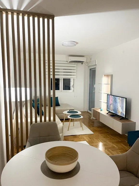 Rent, one bedroom apartment, 42m², Central Point, Podgorica