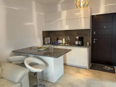 Sale, one bedroom apartment, 50m², Bar, Crna Gora - image 7