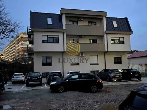 Rent, two bedroom apartment, 50m², Central Point, Podgorica - image 2