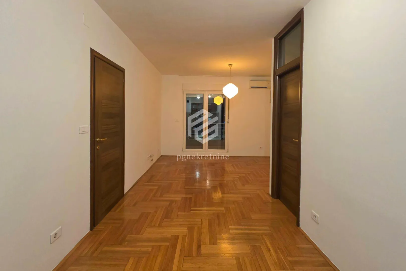 Rent, two bedroom apartment, 57m², Stari Aerodrom, Podgorica