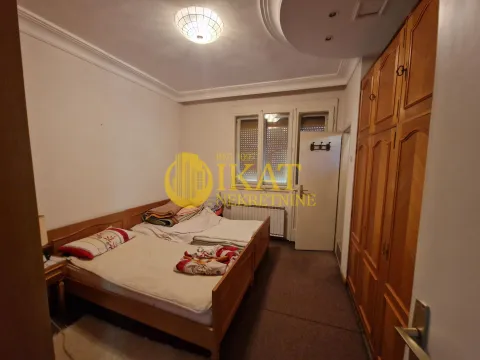 Prodaja, kuća, 221m², Rakovica, Beograd - image 8