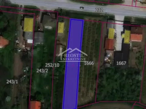 Zemljište in Centar