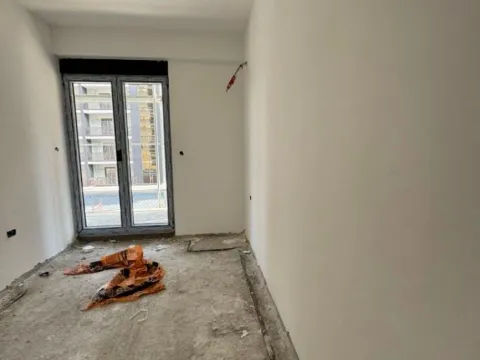 Prodaja, dvosoban stan, 64m², Stari Aerodrom, Podgorica - image 10