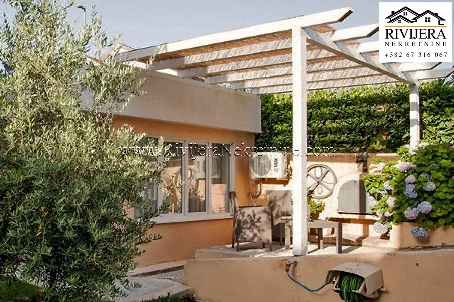 Prodaja, kuća, 187m², Igalo, Herceg Novi