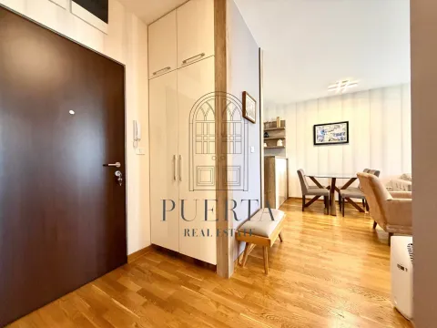 Sale, two bedroom apartment, 63m², City Kvart, Podgorica - image 19
