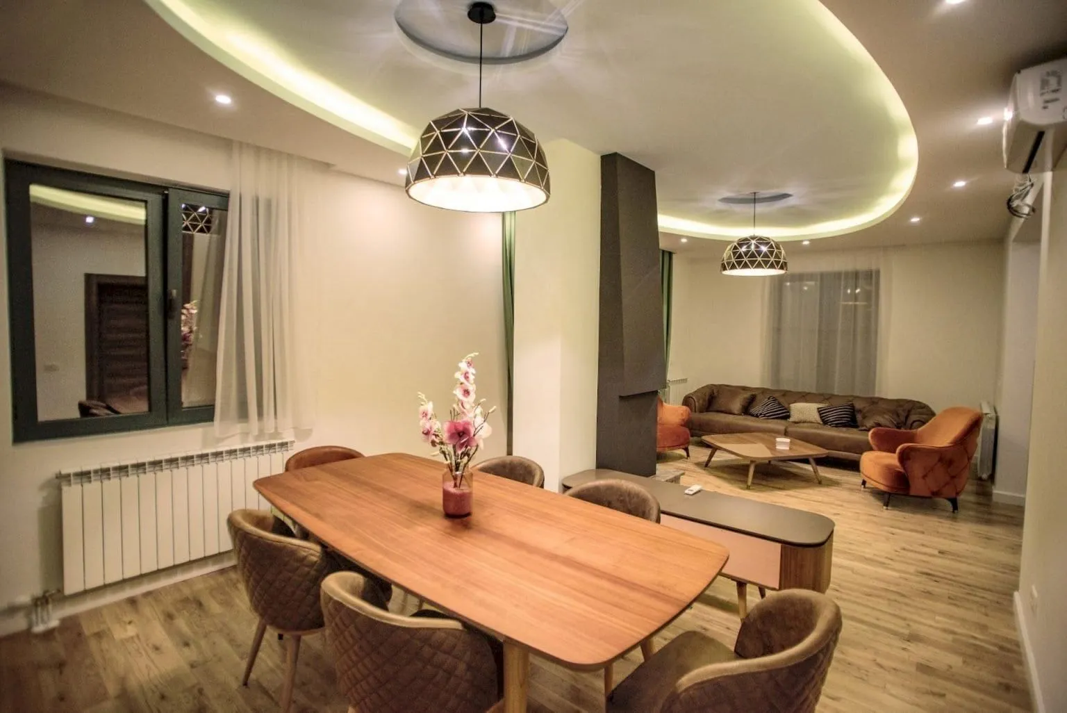 Prodaja, kuća, 200m², Tivat, Crna Gora