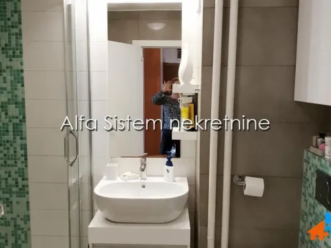 Izdavanje, trosoban stan, 76m², Lion, Zvezdara Sve Podlokacije - image 18