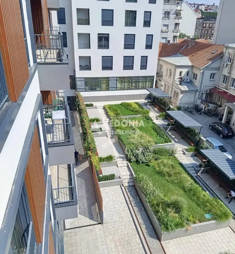 Sale, two bedroom apartment, 58m², Kalenić Pijaca, Vračar Sve Podlokacije