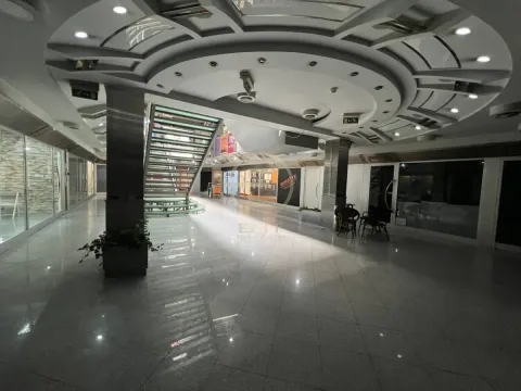 Izdavanje, poslovni prostor, 17m², Centar, Novi Sad - image 8