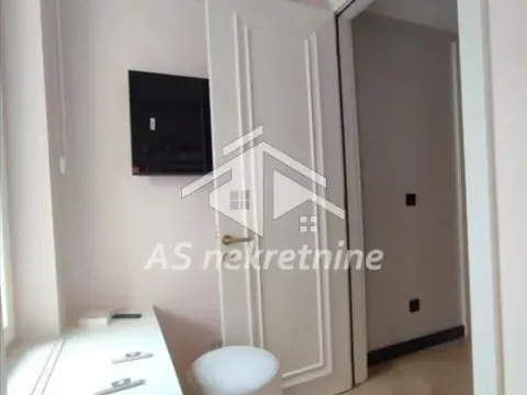 Prodaja, četvorosoban stan, 100m², Vračar Sve Podlokacije, Beograd - image 22