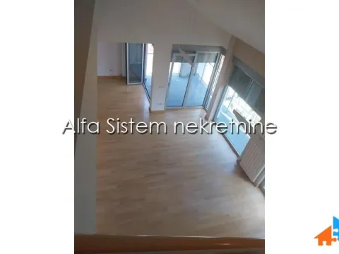 Rent, four bedroom apartment, 170m², Kalenić Pijaca, Vračar Sve Podlokacije - image 16