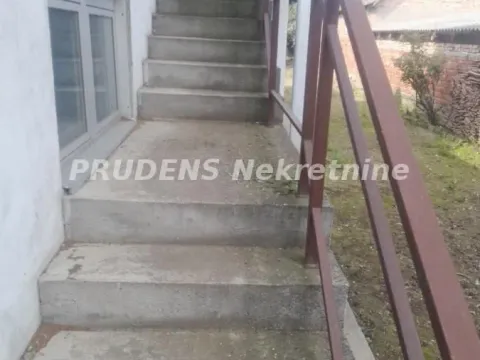 Prodaja, kuća, 318m², Surčin, Beograd - image 16