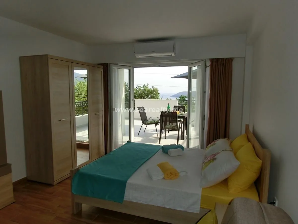 Rent, one bedroom apartment, 30m², Budva, Crna Gora