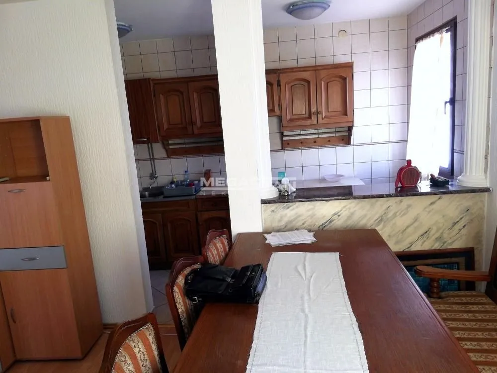 Sale, three bedroom apartment, 72m², Zemun Centar, Zemun Sve Podlokacije