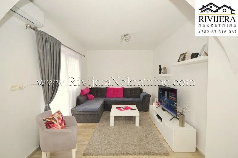 Prodaja, dvosoban stan, 85m², Đenovići, Herceg Novi