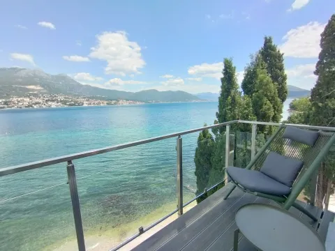 Prodaja, dvosoban stan, 64m², Njivice, Herceg Novi - image 5