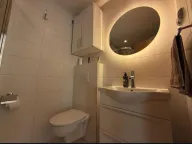 Izdavanje, jednosoban stan, 100m², City Kvart, Podgorica - image 12