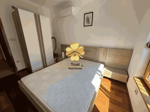 Izdavanje, dvosoban stan, 65m², Centar, Podgorica - image 5