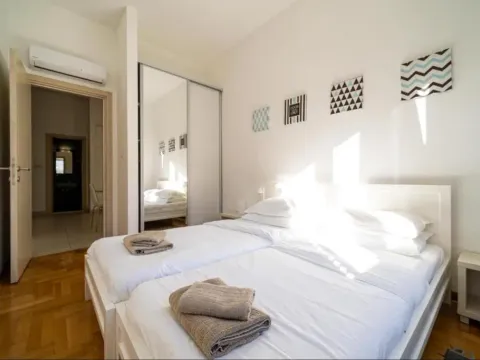 Prodaja, dvosoban stan, 84m², Morinj, Kotor - image 17