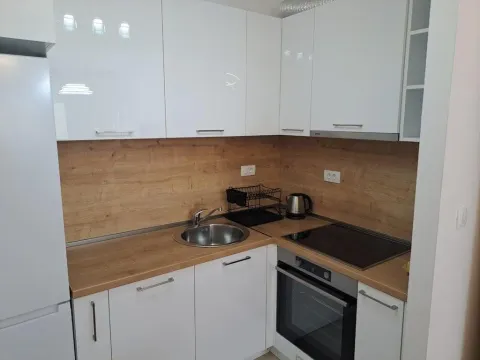 Rent, one bedroom apartment, 50m², City Kvart, Podgorica - image 9