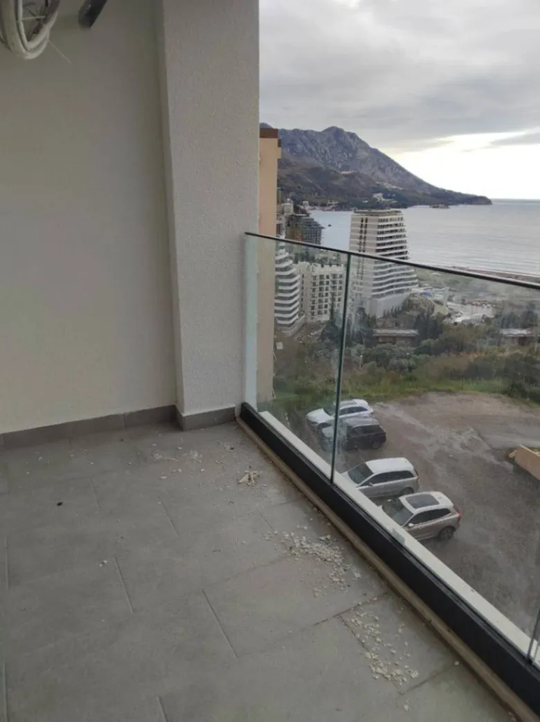 Sale, two bedroom apartment, 61m², Bečići, Budva