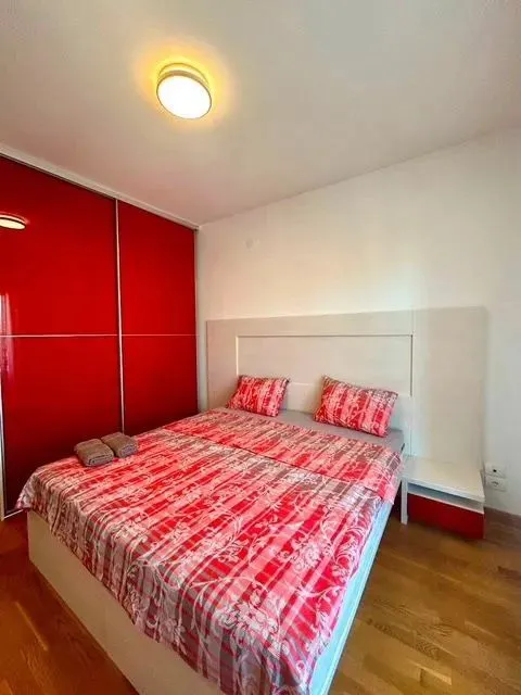 Rent, one bedroom apartment, 50m², City Kvart, Podgorica